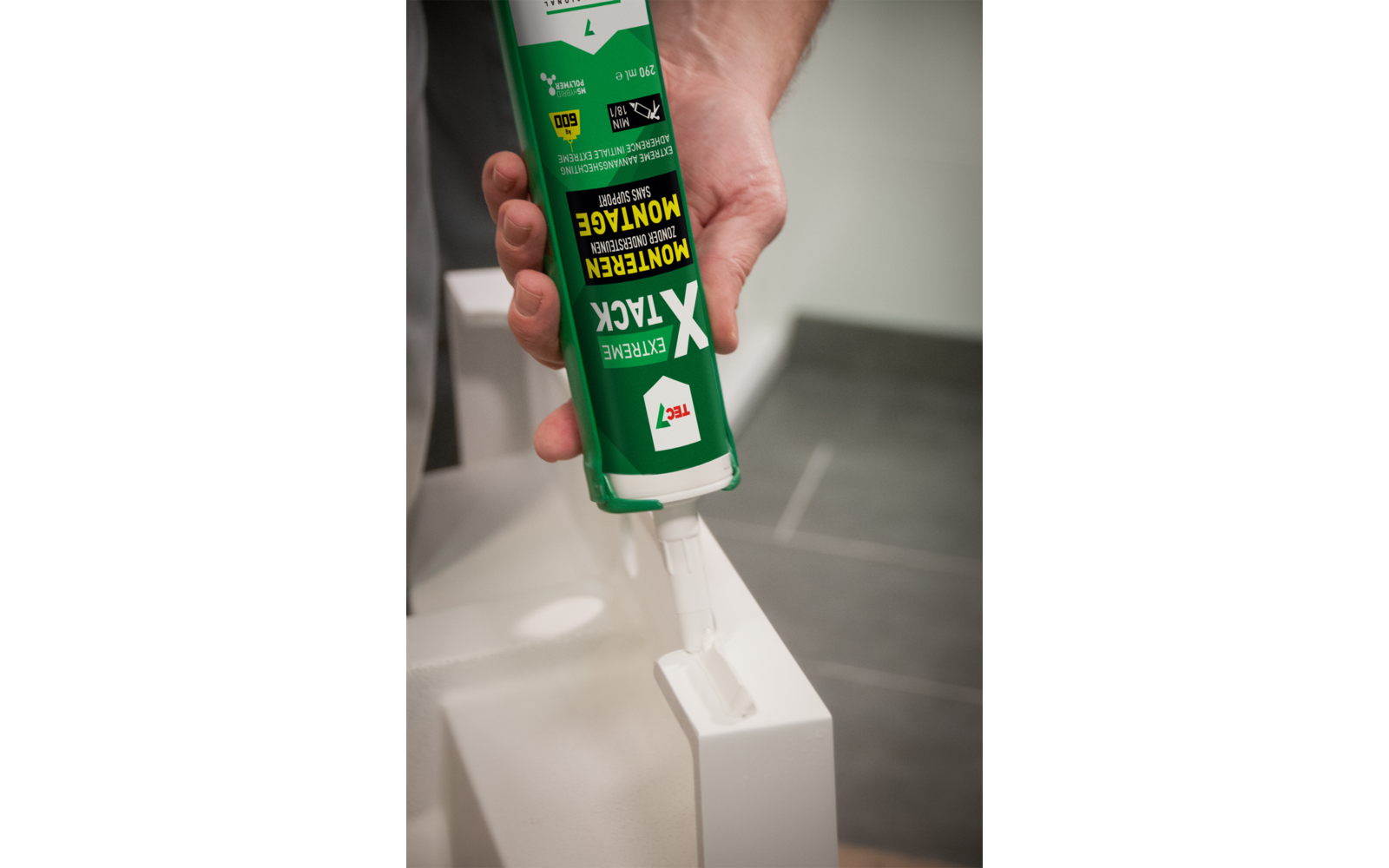 Monteringslim X-Tack 290 ml svart bakside