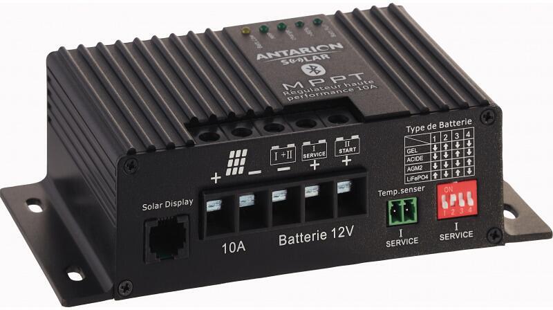 MPPT-laderegulator 12/24V med dobbel batteriutgang - Antarion forfra