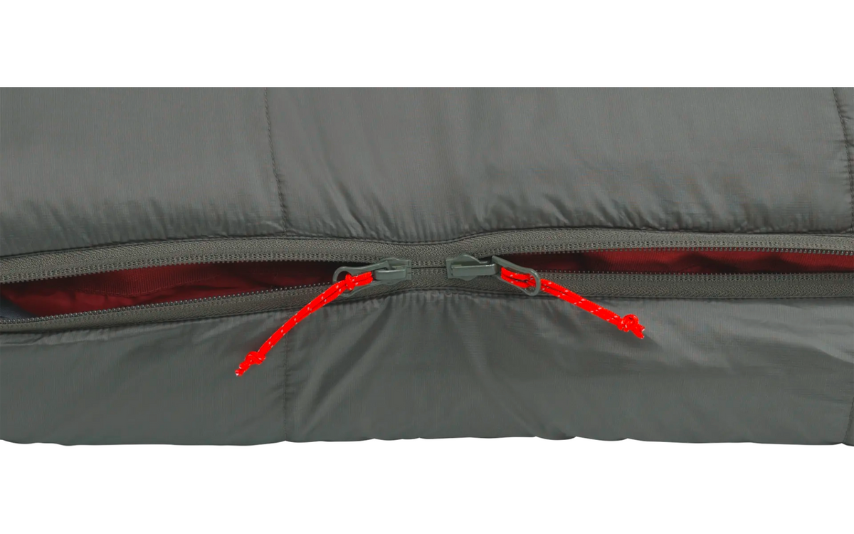 Fotboks på Mumiesovepose Snowfall komfort 7 °C 895 g 205 x 75 cm svart - Robens