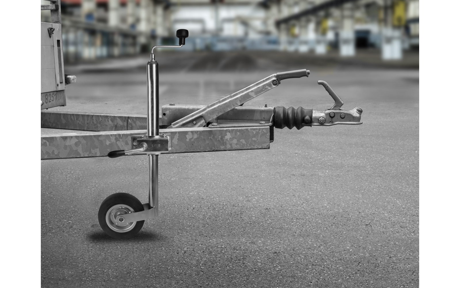 Nesehjul med sveiv 48 mm helgummihjul 150 kg - LAS detalj