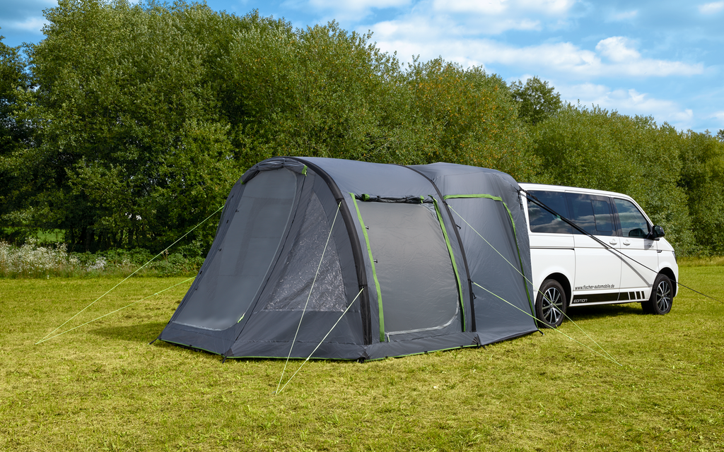 Montert Oppblåsbart frittstående hekktelt Touring Easy Air Rear på campingplass