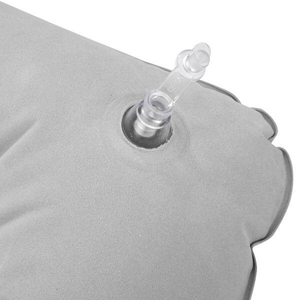 Detalj av velourbelegg på oppblåsbar nakkepute i PVC grå