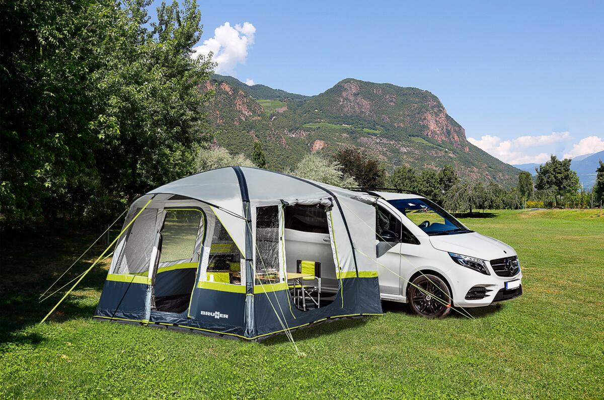 Oppblåsbart busfortelt Trouper 2.0 forfra