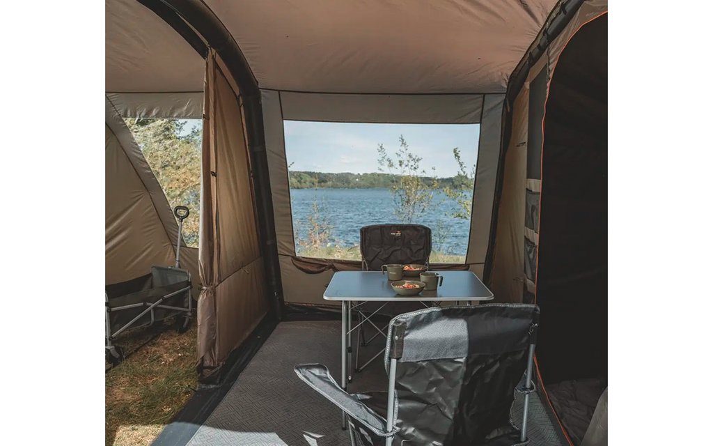 Oppblåsbart familietelt Kullen 6 Air 6 personer 3000 mm - Easy Camp med åpent fortelt