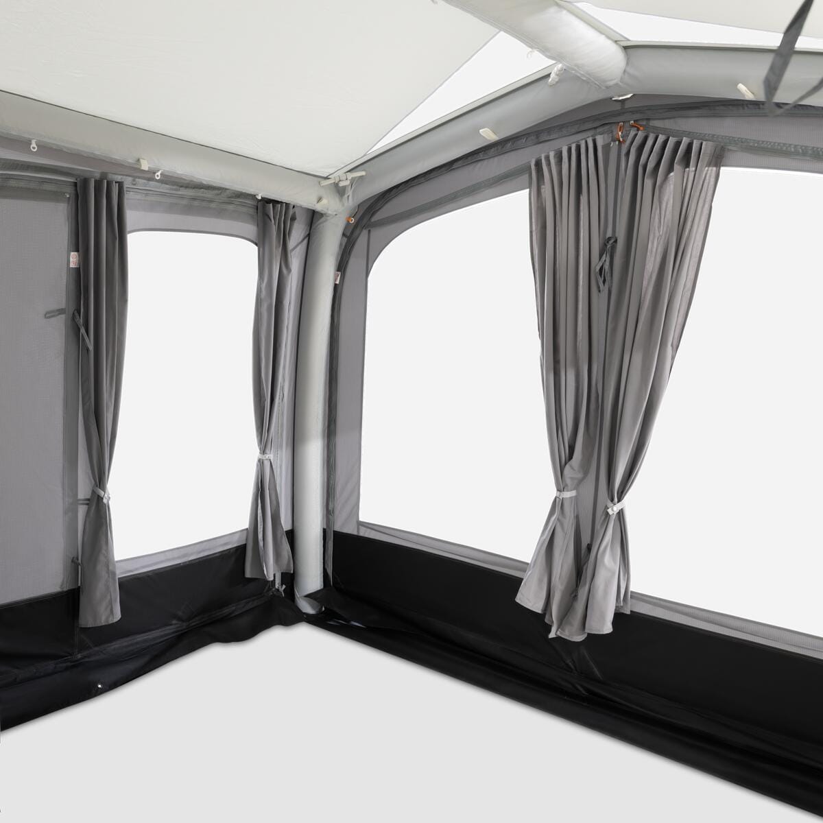 Oppblåsbart fortelt Club AIR Tour 260 DA svart med åpen inngang