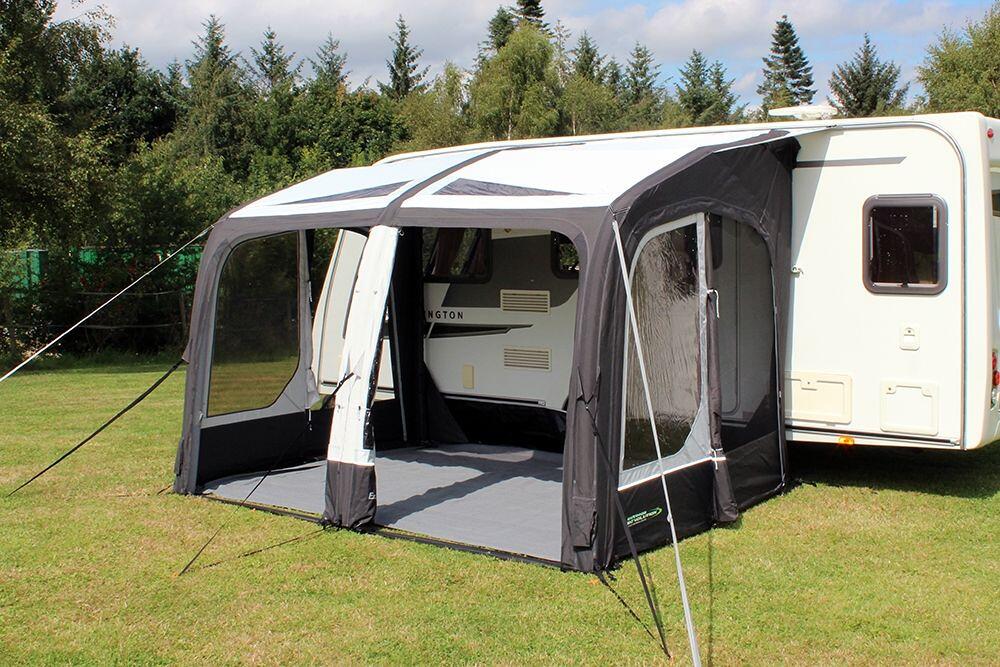 Oppblåsbart fortelt Eclipse Pro 330 250x330cm nærbilde av ventilasjonsnetting