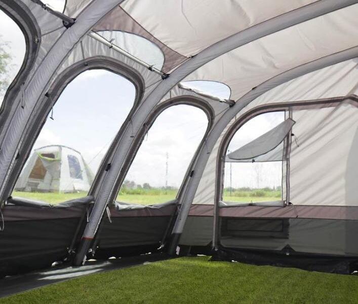 Oppblåsbart fortelt Marina Air for campingvogn bakside