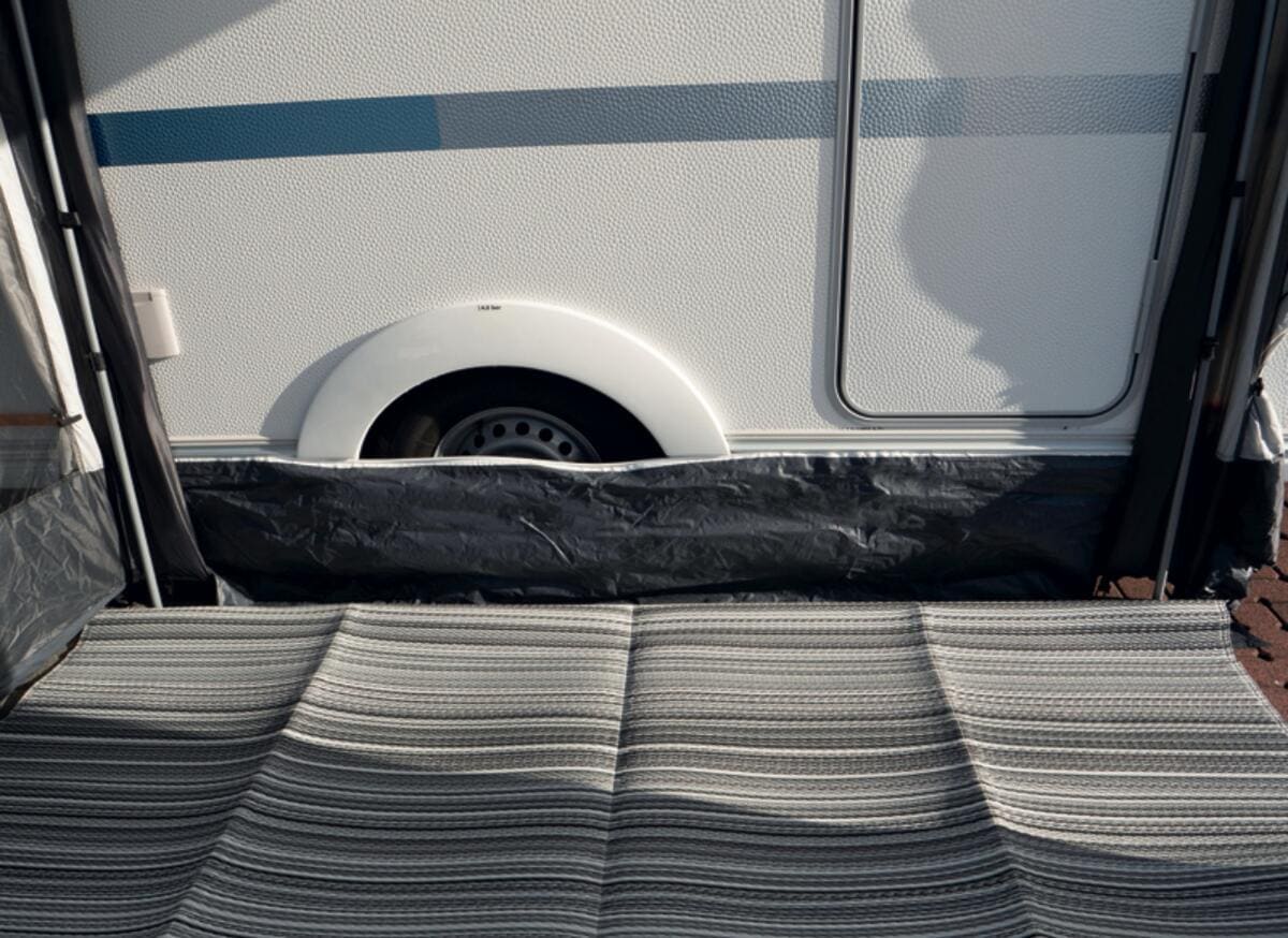 Nærbilde av stoffmateriale på Oppblåsbart fortelt One Beam Air for campingvogn