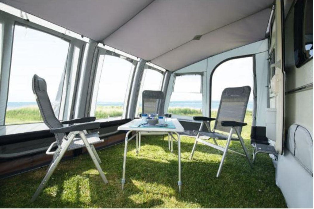 Detaljbilde av stoff og ventilasjon på Oppblåsbart fortelt Space Air HQ 375x280 cm