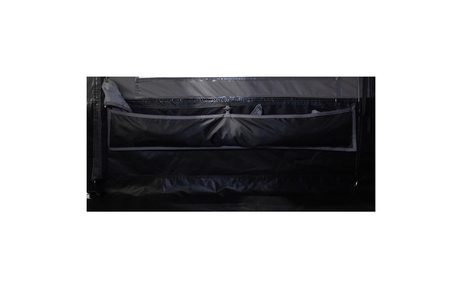 Oppblåsbart fortelt Tuscany Pro Air 500 - detaljer av PVC bunnskjørt