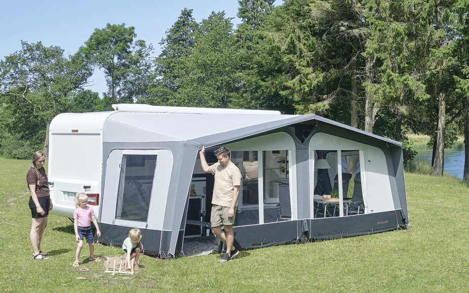 Oppblåsbart fortelt Ventura Air Nova A VenTex 950 cm dybde 250 cm forfra