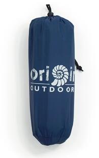 Oppblåsbart liggeunderlag 190x59x6cm blå Origin Outdoors pakket og klar til tur