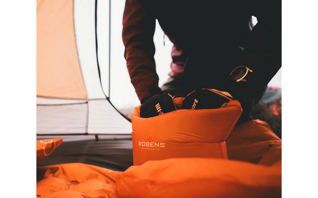 Detalj av ripstop-nylon på Oppblåsbart liggeunderlag LightCore UL 3.1 ultralett 310 g - Robens