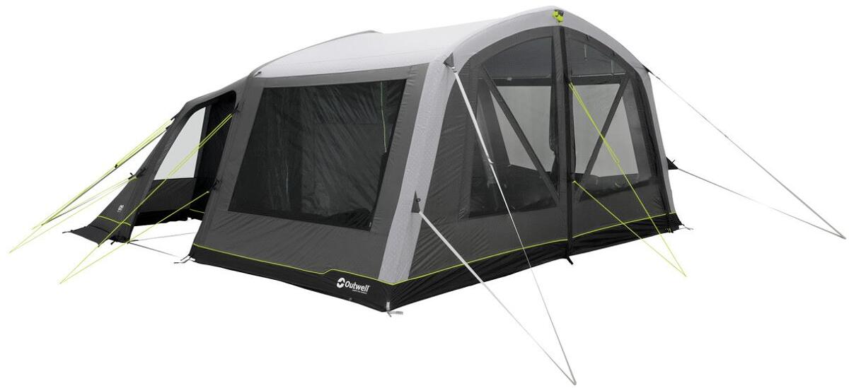 Oppblåsbart telt Maryland 5 Air 5-pers. montert på campingplass
