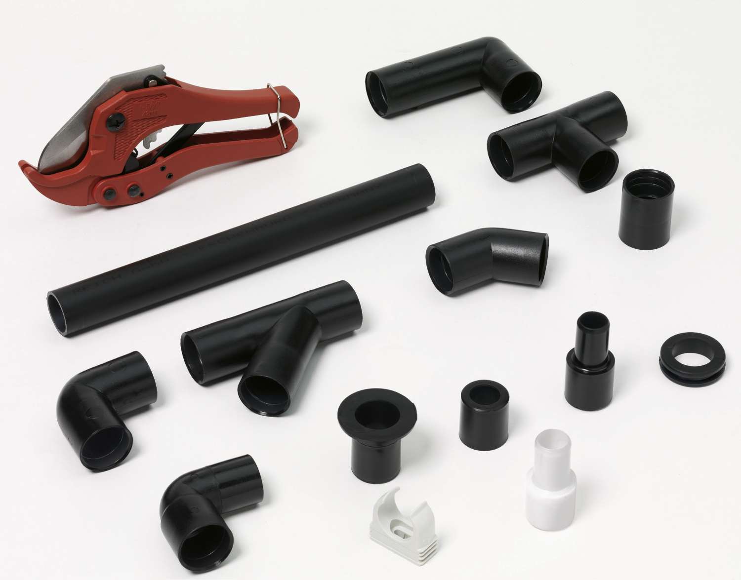 Overgangsstykke 28 mm til 20 mm avløpsrør for campingvogn - Reich detalj