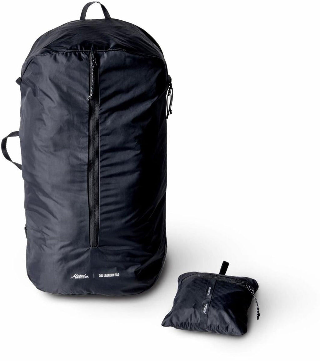 Pakkepose for skittentøy 30L 125g 50D nylon svart - Matador forfra