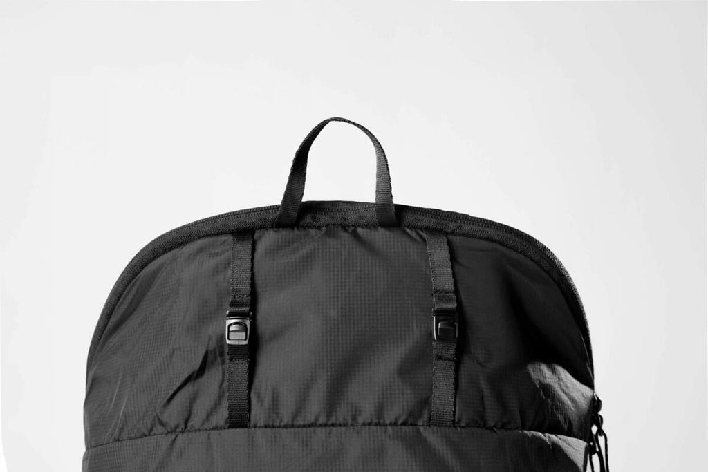 Pakkepose for skittentøy 30L 125g 50D nylon svart - Matador sammenpakket