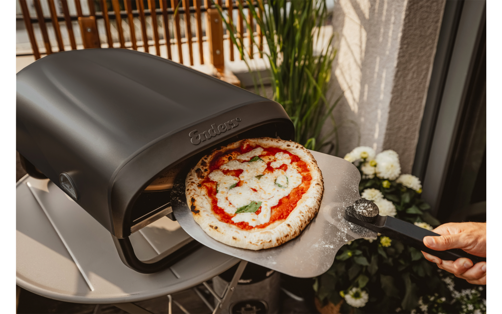 Sammenleggbare ben på Pizzaovn Paco Rotate