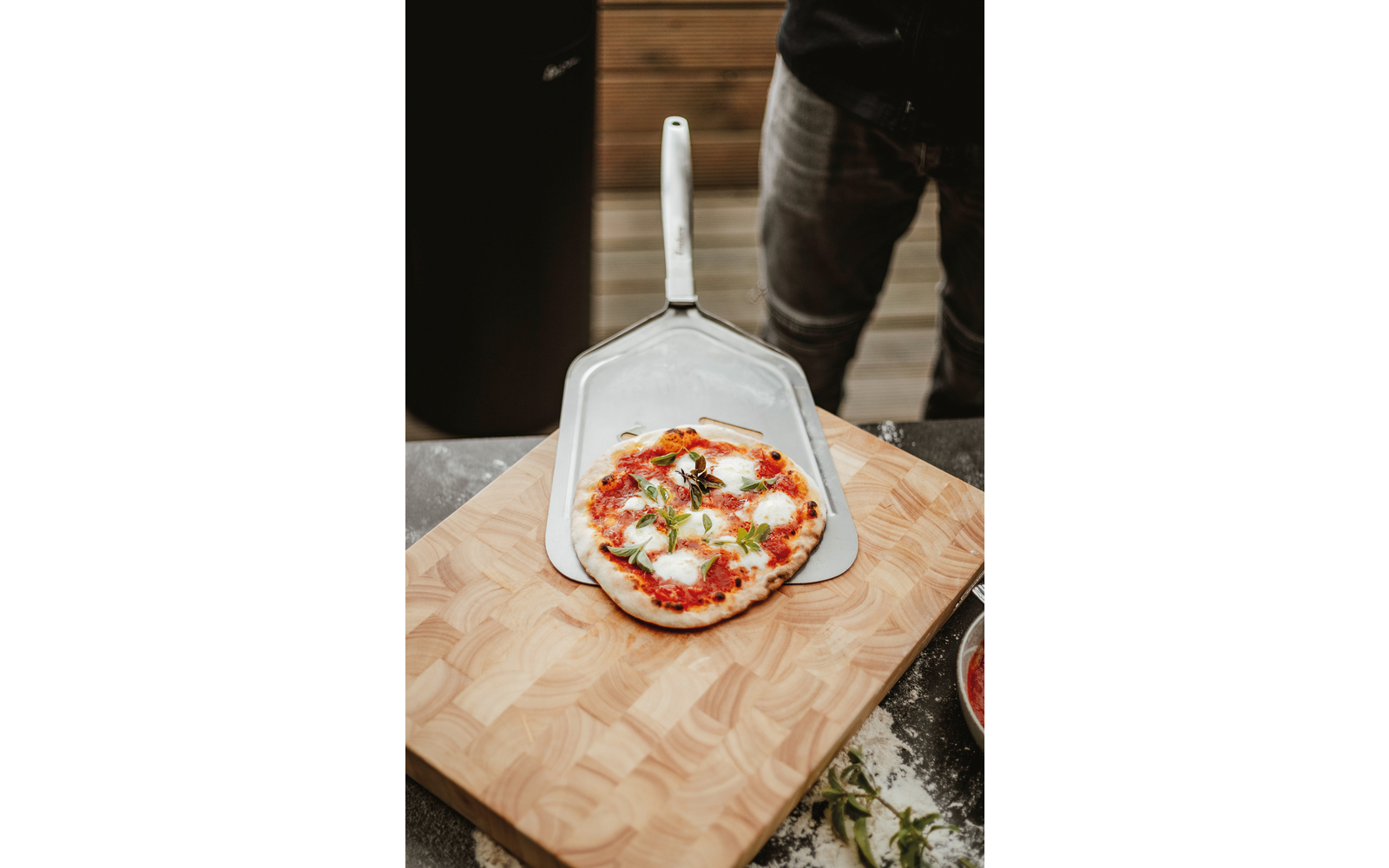 Pizzaspade i rustfritt stål med soft-touch-grep - Enders