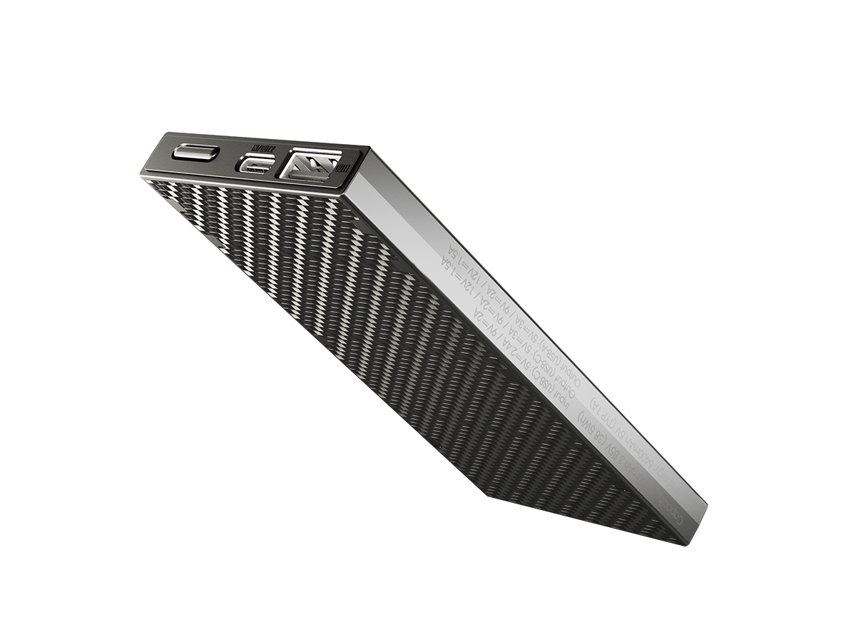 Powerbank NB 10000 mAh karbon USB-C PD QC 3.0 - Nitecore forfra