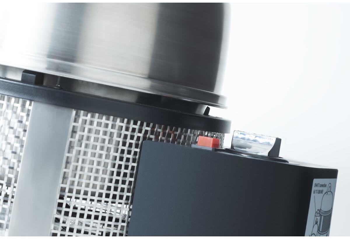 Bakside av Premier Gas Deluxe 2.0 patrongrill med wok