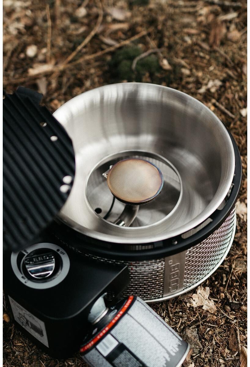Premier Gas Deluxe 2.0 patrongrill m/grillplate og bag 5 kg - Cobb