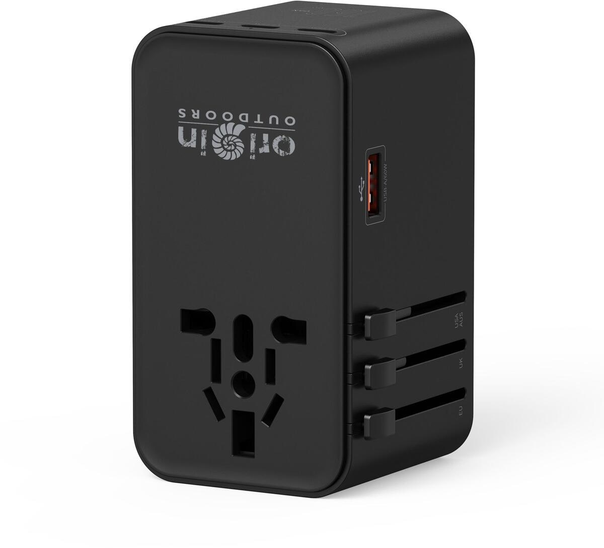 Reiseadapter GaN 160W med 4 USB-utganger for 200+ land montert i stikkontakt