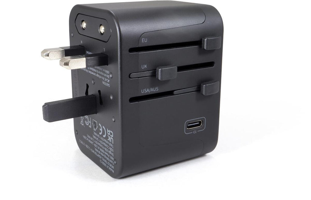 Reiseadapter universal med 5 USB-utganger (2A/3C) - Origin Outdoors montert