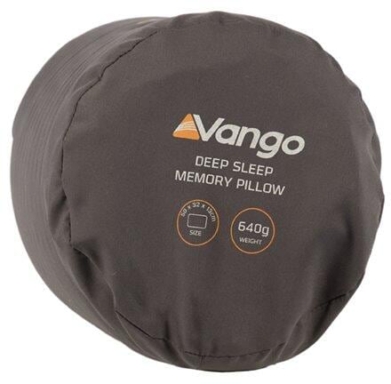 Reisepute Deep Sleep Memory Pillow 50x32 cm brun montert på camping