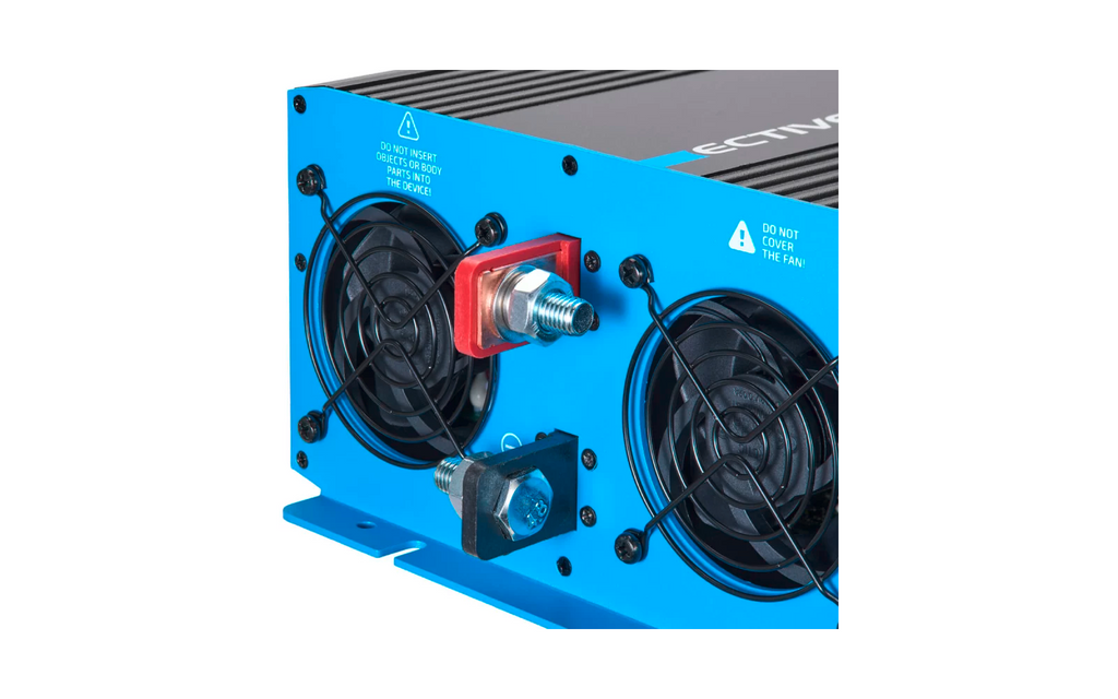 Ren sinus vekselretter 12V/230V 1000W med forrangkobling med åpen deksel