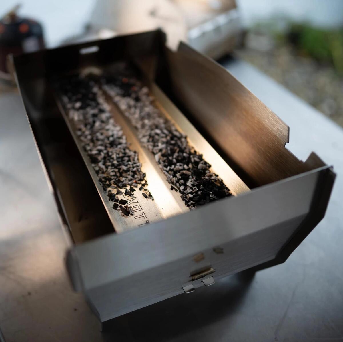 Detalj av Røykeskål Smak i rustfritt stål for grill - Skotti