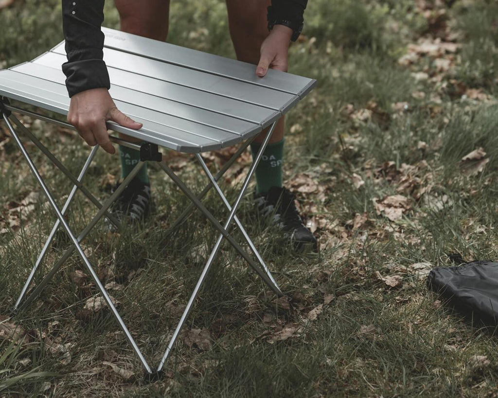 Montert Rullebord Blackthorn aluminium 56x41x46 cm på campingplass