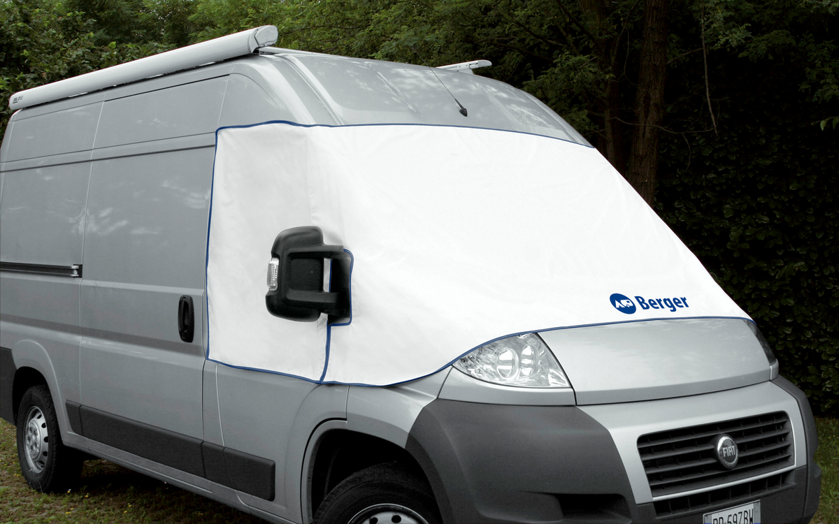 Rutetrekk for Fiat Ducato XL fra 06/2006 montert på bilens frontrute