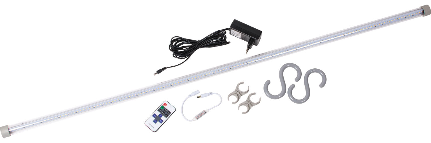 SabreLink 150 Starter LED-forteltlampe med fjernkontroll montert i fortelt