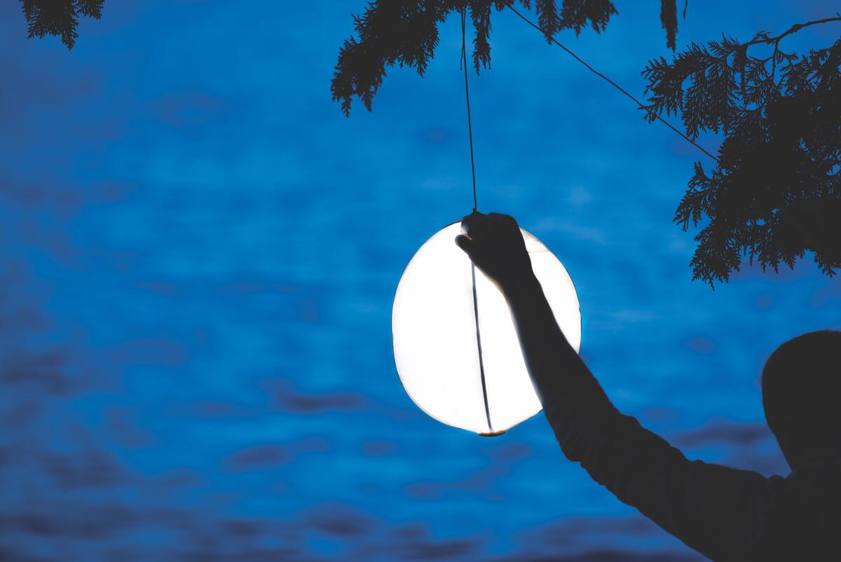 Detalj av sammenleggbar campinglykt SiteLight Lantern 300 lm