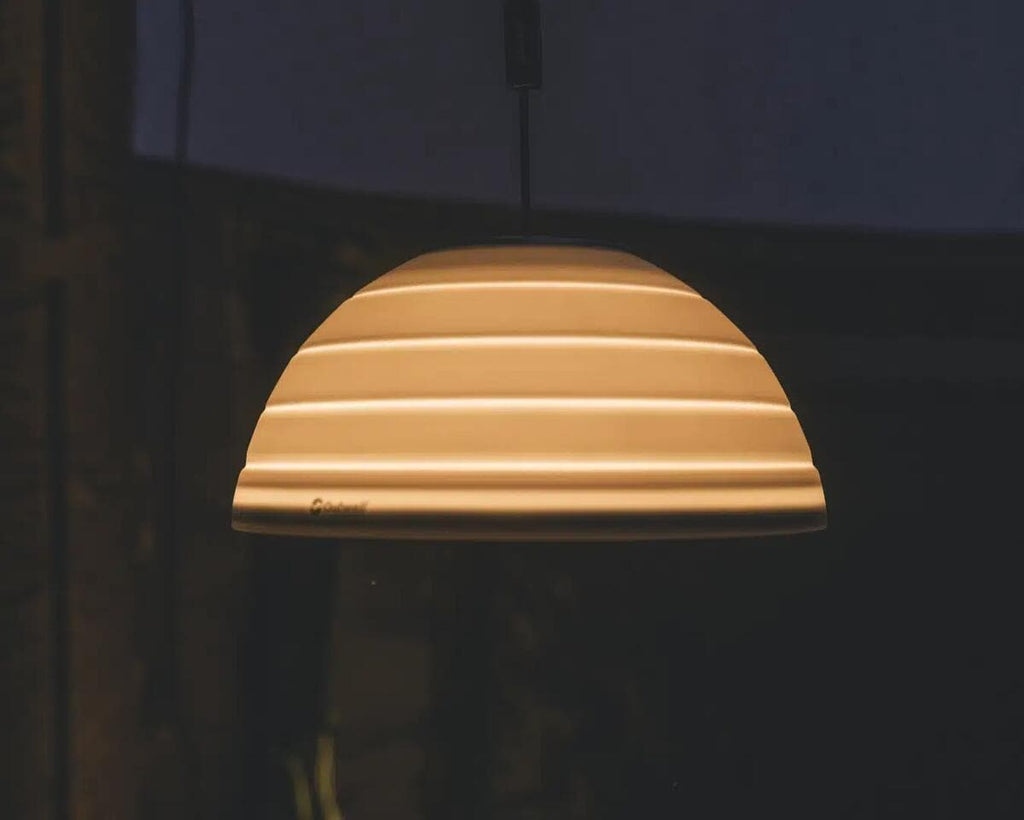 Montert sammenleggbar hengelampe Pollux Lux 500 lumen LED USB-C i telt
