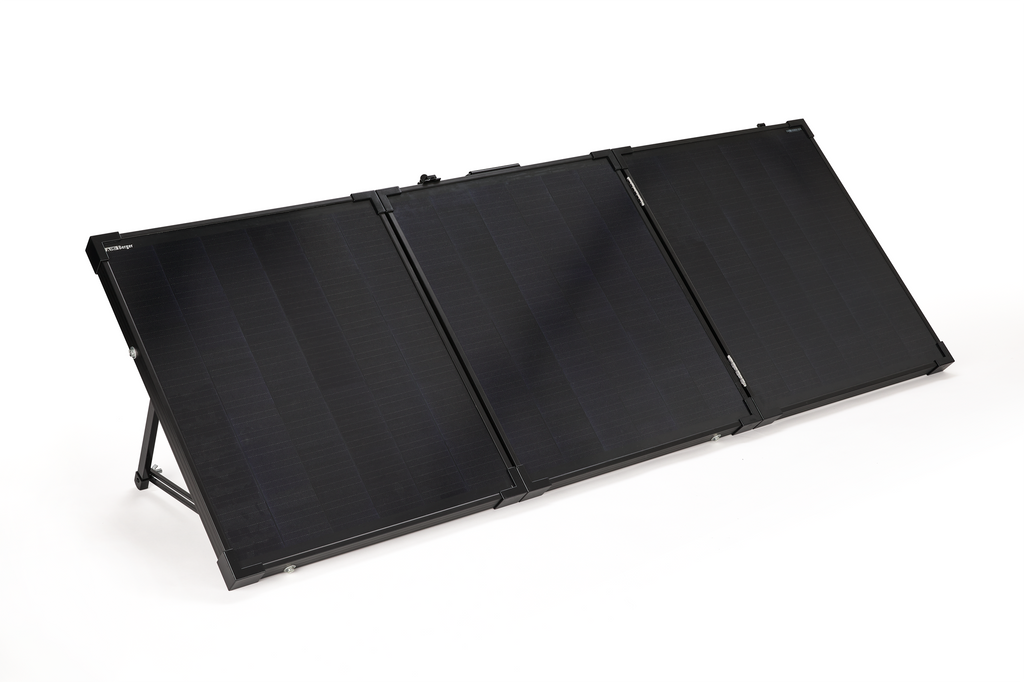 Sammenleggbar koffert-solcelleanlegg 150W med 20A laderegulator forfra