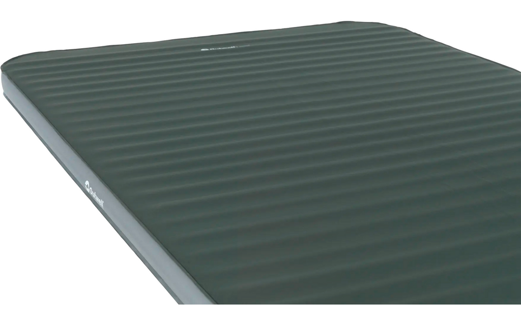 Nærbilde av dobbel flat ventil på Dreamboat Double 200x140 cm - Outwell