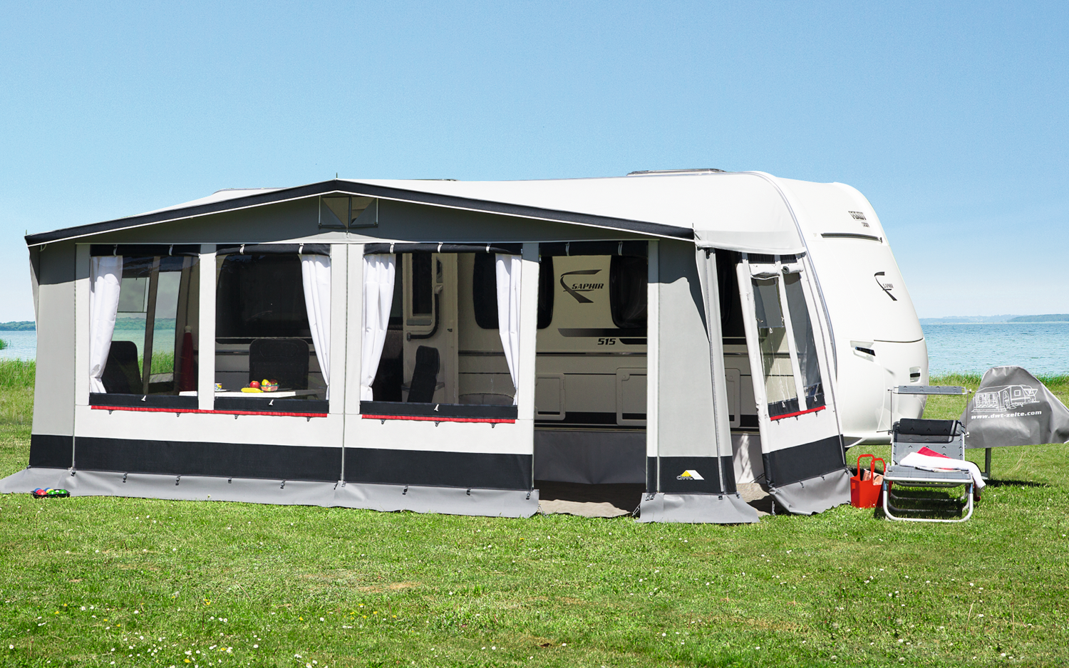 Sesongfortelt Paradies III 240 dybde, 791-820 cm, 38 kg - DWT montert på campingvogn