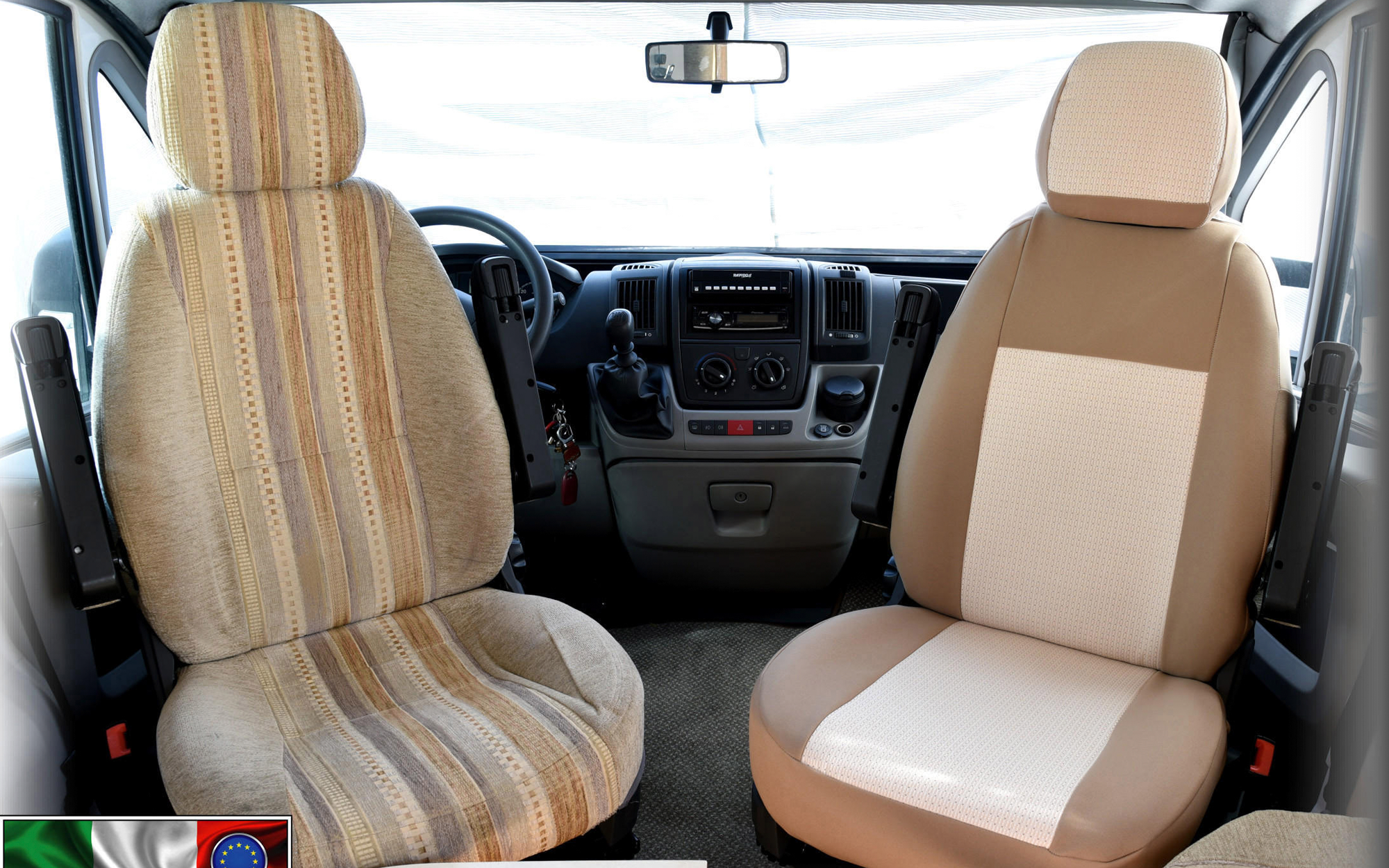 Setetrekk Mercury 2 stk beige universal passform foran