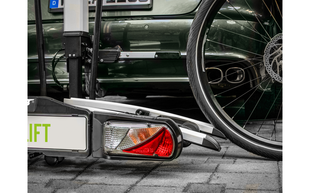 Sideprofil av Sykkelstativ Bike Lift for tilhengerfeste