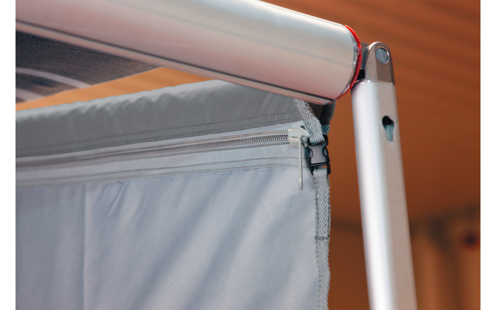 Detalj av PVC-vindu på sidevegg universal med vindu for fortelt 220-290 cm - Bo-Camp