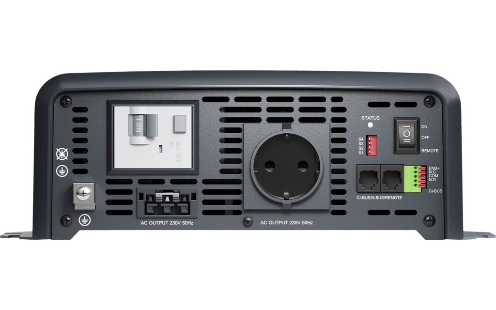 Bakside av Sinusvekselretter SinePower DPSI 2012RC 12V med RCD