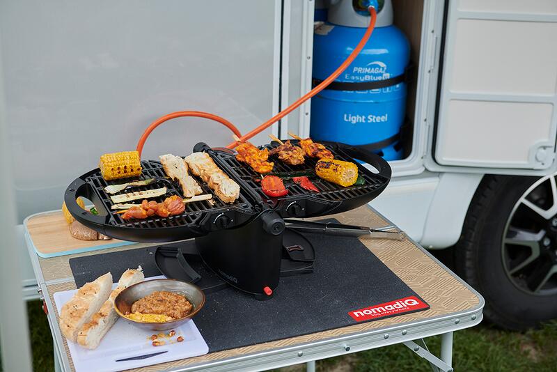 Sklisikker matte for gassgrill 65x45 cm, svart - NomadiQ detalj
