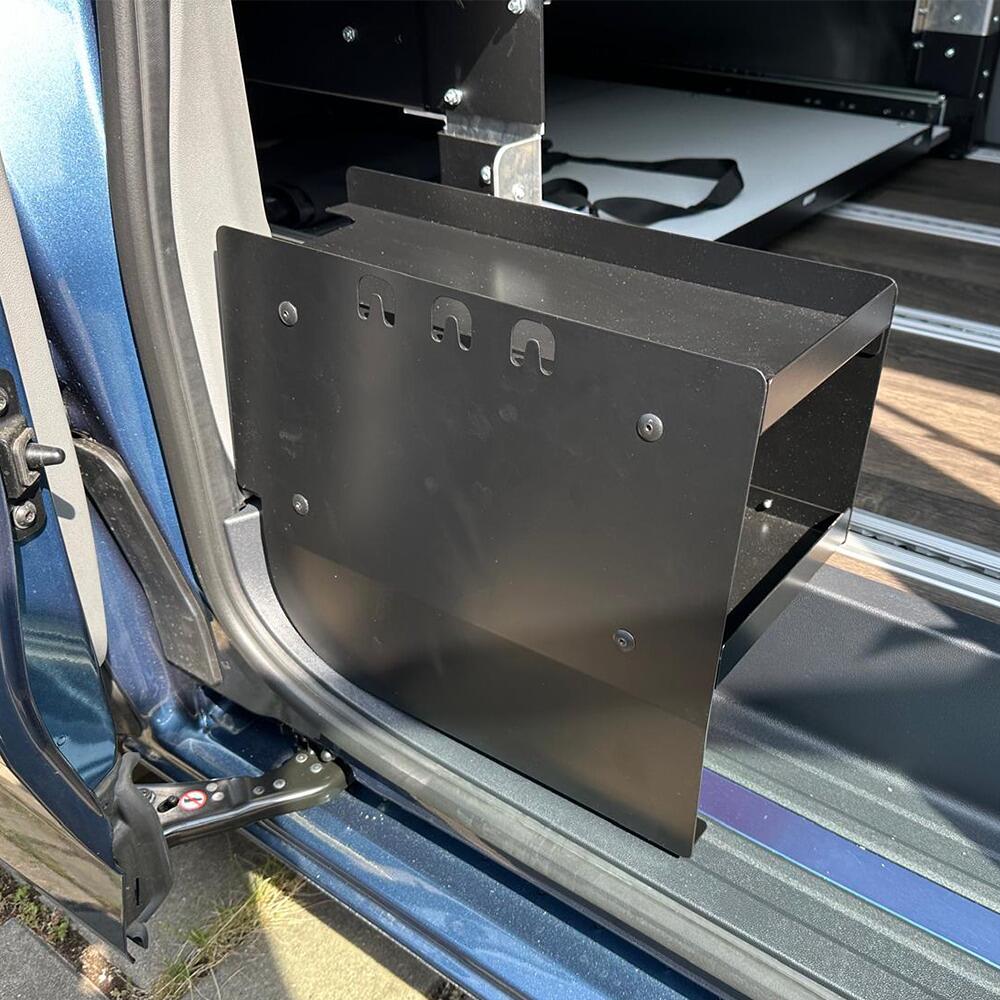 Skohylle shoeBOXX DIY for Ford Custom Tourneo V710 grå montert i bil