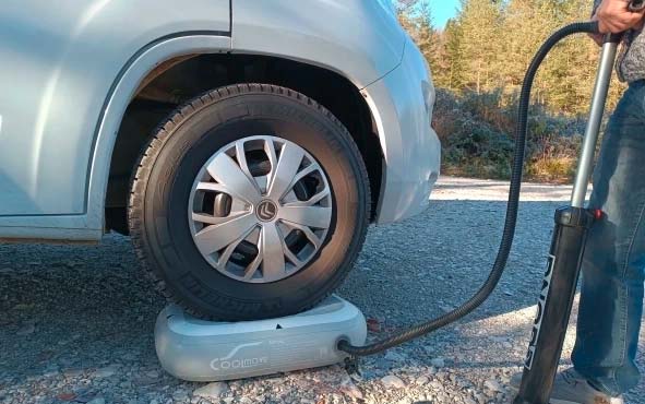Smart-Level lufthevepute nivellering 7500 kg trykk forfra
