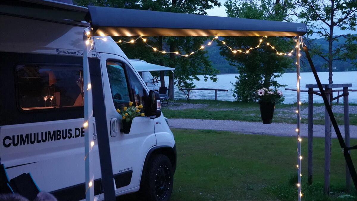 Solcelle lyslenke for markise 10m 100 LED varmhvit bakside med solarpanel