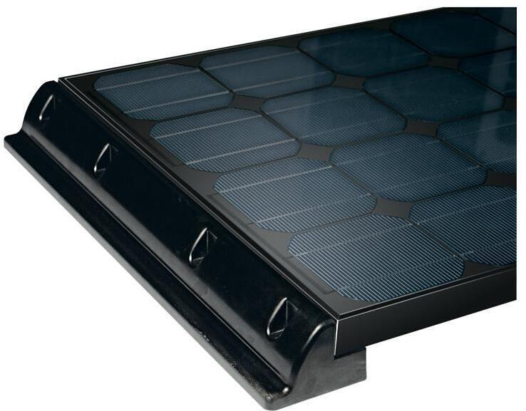 Solcellepanel komplettsett CDS Power Line MT kabelgjennomføring nærbilde