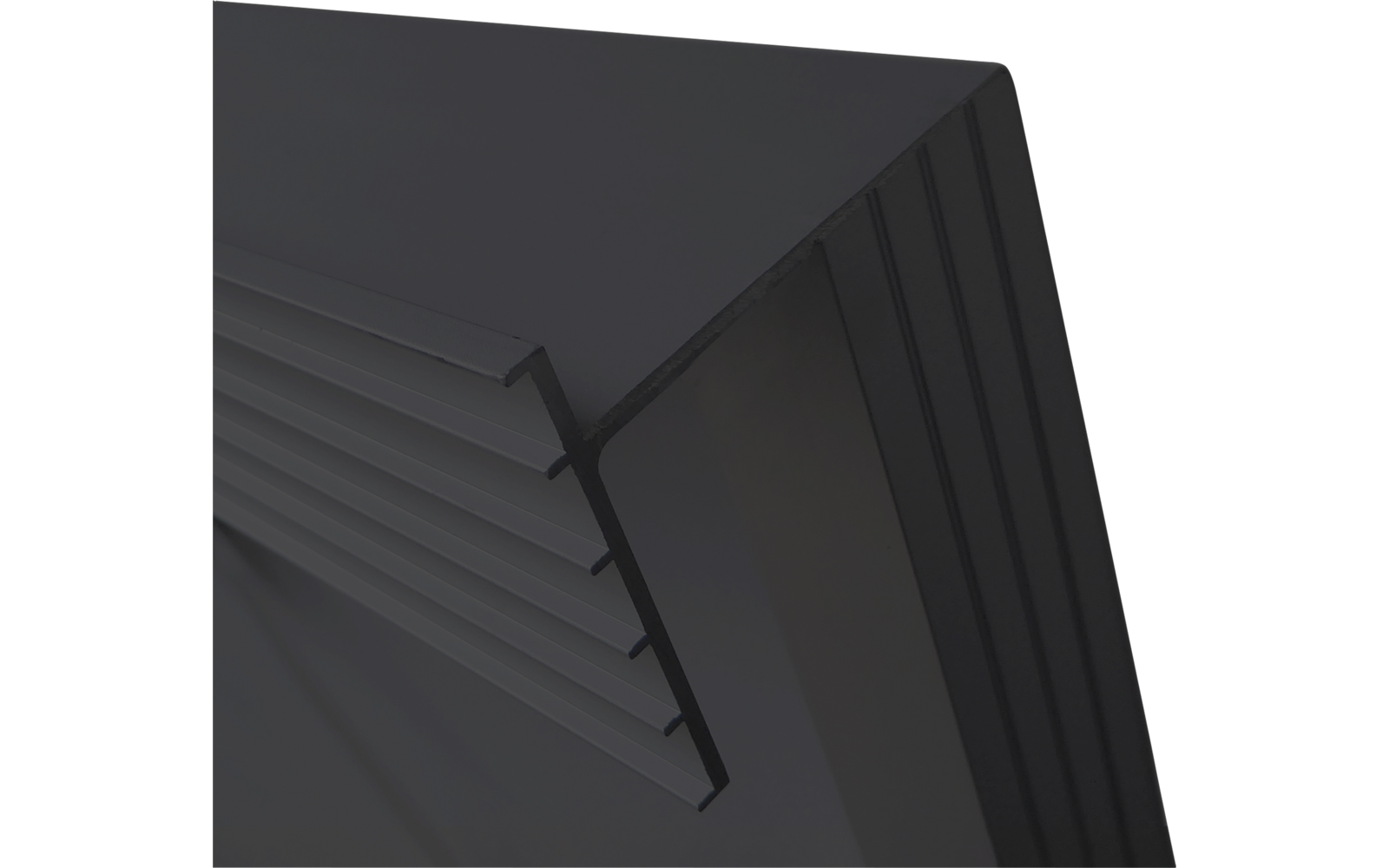 Solcellepanel-sett Black Power 140W MPPT-regulator for bobil bakside