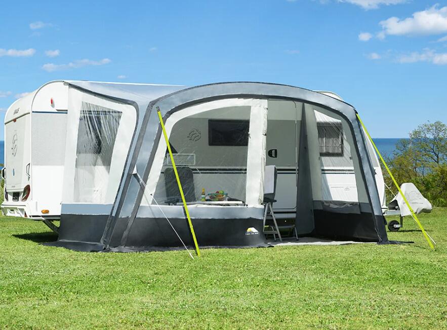 Solseil Sunny Air med luftstenger for campingvogn - dwt forfra